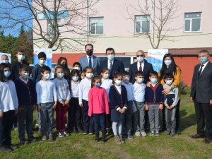 Öğrenciler, Ağaç Dikme Ve Kitap Okuma Konusunda Bilinçlendirildi