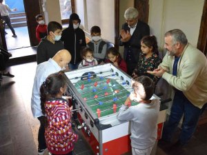 Yaşama El Ver Sloganıyla Lösemili Çocuklar Doyasıya Eğlendi