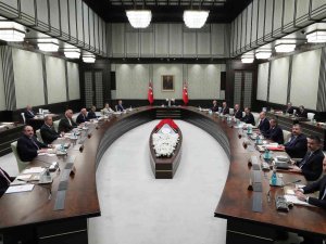 Cumhurbaşkanlığı Kabinesi, Cumhurbaşkanı Recep Tayyip Erdoğan Başkanlığında Beştepe’de Toplandı.