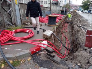 Erciş’te Elektrik Hatları Yer Altına Alınıyor