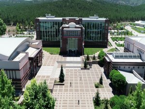 Eskişehir Teknik Üniversitesi 60 Sözleşmeli Personel alıyor