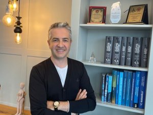 Estetik Cerrahiyi Cerrahlar Yapmalı