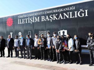 Dijital İ̇letişim Tırının 39’ncu Durağı: Erzincan