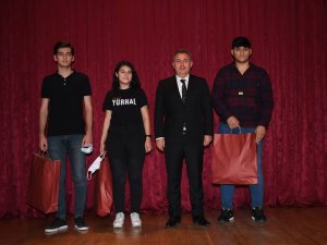 Vali Elban: "Hedefimiz Çocuklarımızın, Gençlerimizin Mutlu Ve Donanımlı Yetişmeleri"