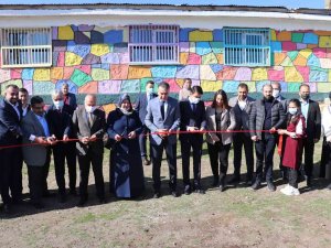 Atıl Durumdaki Okul Binası Geri Dönüşüm Malzemeleriyle Sosyal Tesise Dönüştürüldü