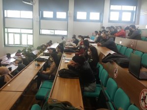 Mühendislik Fakültesi Öğrencilerine Girişimcilik Semineri