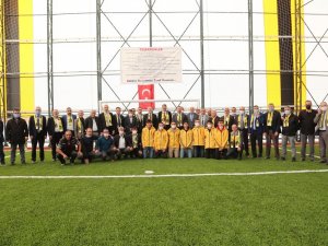 Kestel Köyüne Halı Saha