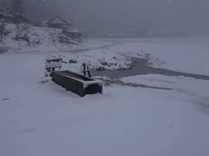 Sakarya’da Yüksek Kesimlere Kar Yağdı