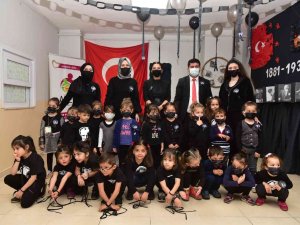 Tuzla Belediyesi Anne Çocuk Eğitim Merkezi’nde Bin 58 Çocuk Atatürk’ü Andı