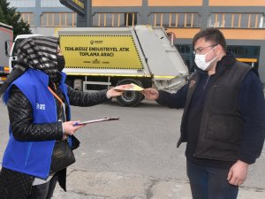 Karatay Belediyesi, Sanayilerdeki Endüstriyel Atıkları Topluyor