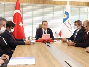 Büyükşehir’de 341 İşçiyi Kapsayan Toplu İş Sözleşmesi