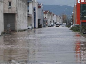 Samsun’da Sanayi Sitesini Su Bastı