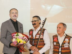 Öğrenciler, Aşık Atışması Ve Leb Değmez İle Keyifli Anlar Yaşadı