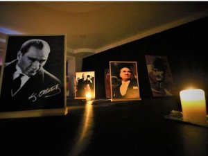 Gaziantep Kolej Vakfı’nda Atatürk Sergisi