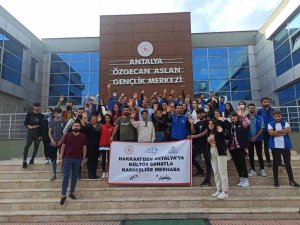 Hakkarili Gençler Antalya’dan Mutlu Döndü