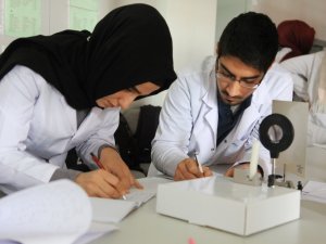 Asü’lü 7 Öğrencinin Projesine Tübi̇tak’tan Destek