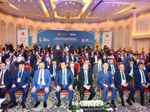 Başkan Arslan Türk Cumhuriyetleri İ̇ş Formuna Katıldı