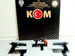 Samsun’da 3 Ruhsatsız Tabanca Ele Geçirildi: 1 Tutuklama