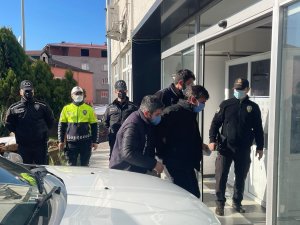 Boşanma Aşamasındaki Eşini Minibüsle Ezerek Öldüren Şahıs Adliyede