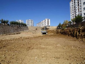 Elazığ’da Kent-köy Pazar Yeri İnşa Çalışmaları Başladı