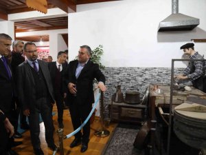 Özbekistanlı Akademisyenler Çubuk’ta İncelemelerde Bulundu