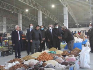 Erzincan’da, Kış Öncesi Kapalı Halk Pazarı Hizmete Girdi