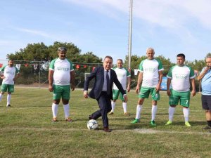 Muhtarlar Futbol Turnuvası Başladı