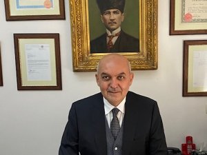 Doç. Dr. Durlu: "Diyabet Gözde Önemli Hasarlara Yol Açıyor"