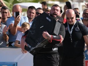 Antalya’da Strongman Mücadelesi Nefesleri Kesti