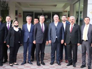 Sarıgül, Kahta Belediye Başkanı Turanlı İle Bir Araya Geldi