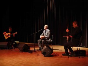 Bağlama Üstadı Başakşehir’de Türkü Ziyafeti Sundu
