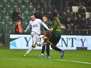 Bursaspor’u Zorlu Fikstür Bekliyor