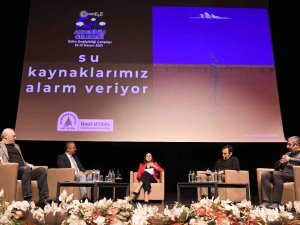 +0,5 Akdeniz’in Geleceği İ̇klim Değişikliği Çalıştayı Sona Erdi
