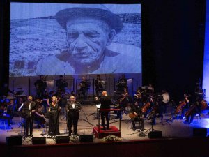 Dostlar Beni Hatırlasın-bir Aşık Veysel Hikayesi Konseri Samsun’da