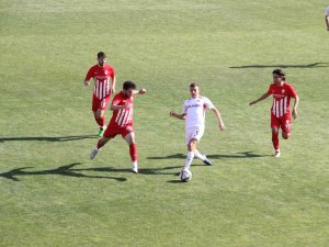 Tff 3. Lig: Karaman Belediyespor: 1 - Bergama Belediyespor: 1