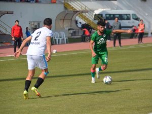 Isparta 32 Spor: 3 Teco Karacabey Belediyespor: 0