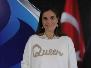 Milli Basketbolcu Kariyerinin Son Maçına Çıktı