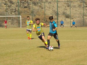 Hacılar Erciyesspor İle Osb Atletikspor Berabere Kaldı
