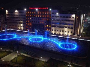 Keçiören’de Farkındalık İçin Mavi Aydınlatma