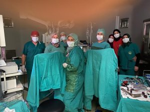 Beyşehir’de İlk Kez Kapalı Yöntemle Rahim Ameliyatı