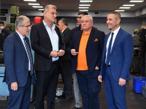 Atso Başkanı Çetin: “Üniversite Mezunu Olmak İle Ustabaşı Olmak Arasında Bir Statü Farkı Yok”