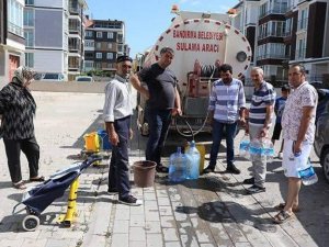 Bandırma Belediyesi Ücretsiz Su Dağıtacak.