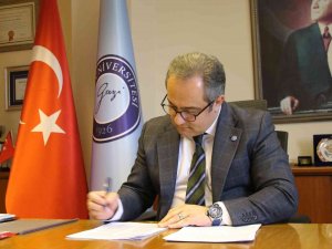 Bilim Kurulu Üyesi İ̇lhan: