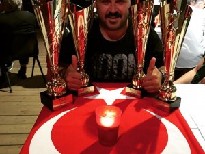 Halter Camiası Yasta