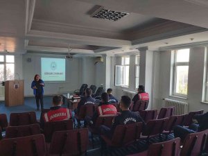 Jandarma Personellerine Eğitim Verildi