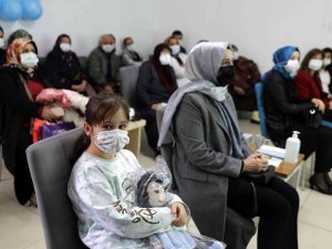 9 Yaşındaki Diyabetli Sunay, Şeker Hastası Çocuklar İçin Yardım İstedi