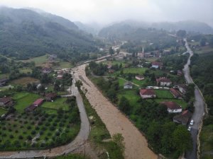 Su Baskınında Zarar Gören Çiftçilere 950 Bin Lira Destek Verildi