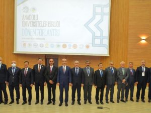 Rektör Kızılay, Anadolu Üniversiteler Birliği Dönem Toplantısı’na Katıldı