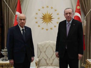 Cumhurbaşkanı Recep Tayyip Erdoğan, Mhp Genel Başkanı Devlet Bahçeli’yi Kabul Etti.
