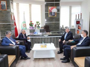 Büyükkılıç’tan Bünyan’da İstişare Toplantısı